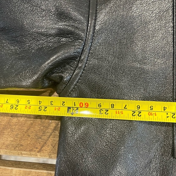Aritzia Babaton•Vegan Leather Pelli Shirt Jacket•Black•Size 2XL - Picture 7 of 9